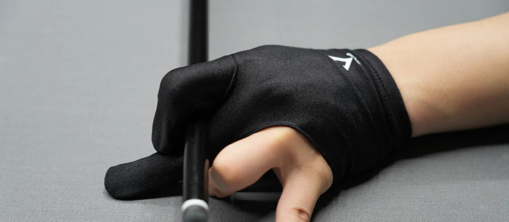 EVO Pirate Rose Raid No Wrap Pool Cue Maxbing Edition