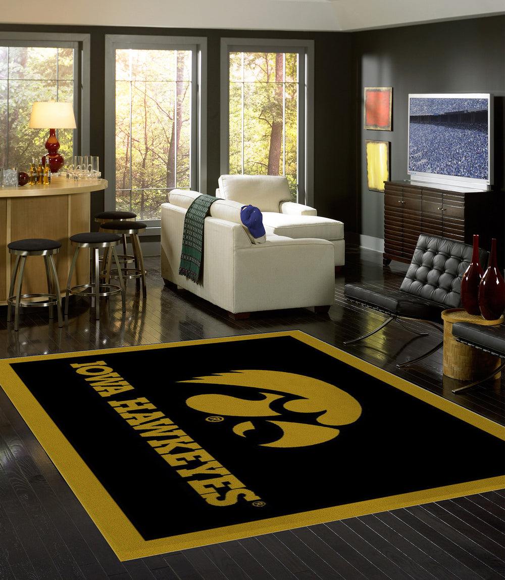 University of Iowa Rug Team Spirit