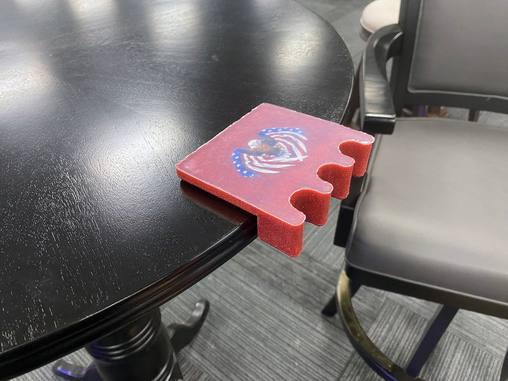 American Eagle 3 Cue Holder Red