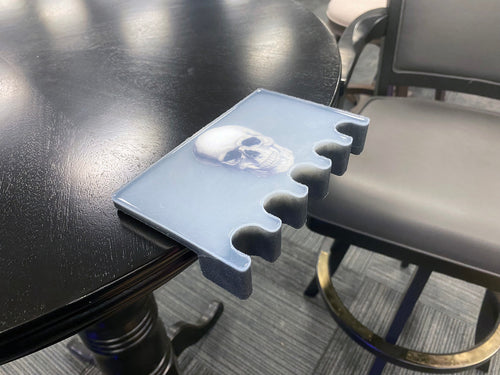 White Skull 5 Cue Holder Black and White 3