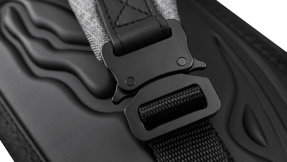 Predator NYL3B5SLGRYH Metro 3x5 Hard Cue Case - Light Gray