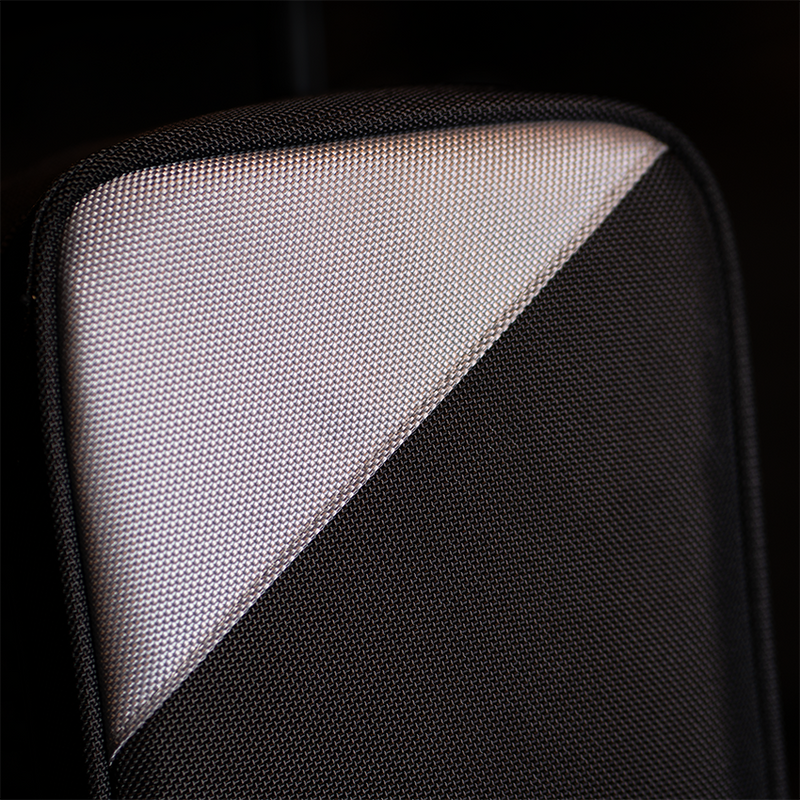 TACTiQ Core Lite Series 4X5 Soft Cue Case - Black/Gray