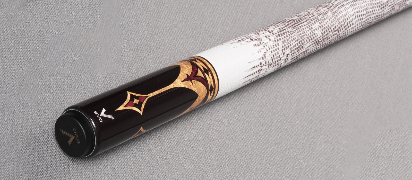 EVO Crown Royal Black Pool Cue with White Lizard Wrap Maxbing Edition