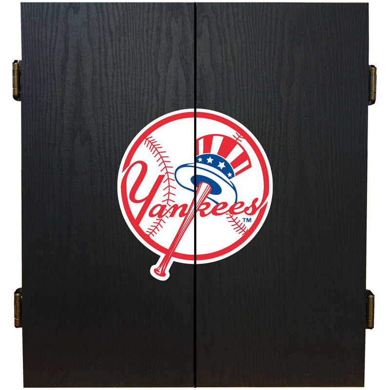 MLB Fan's Choice Dartboard Cabinet Set