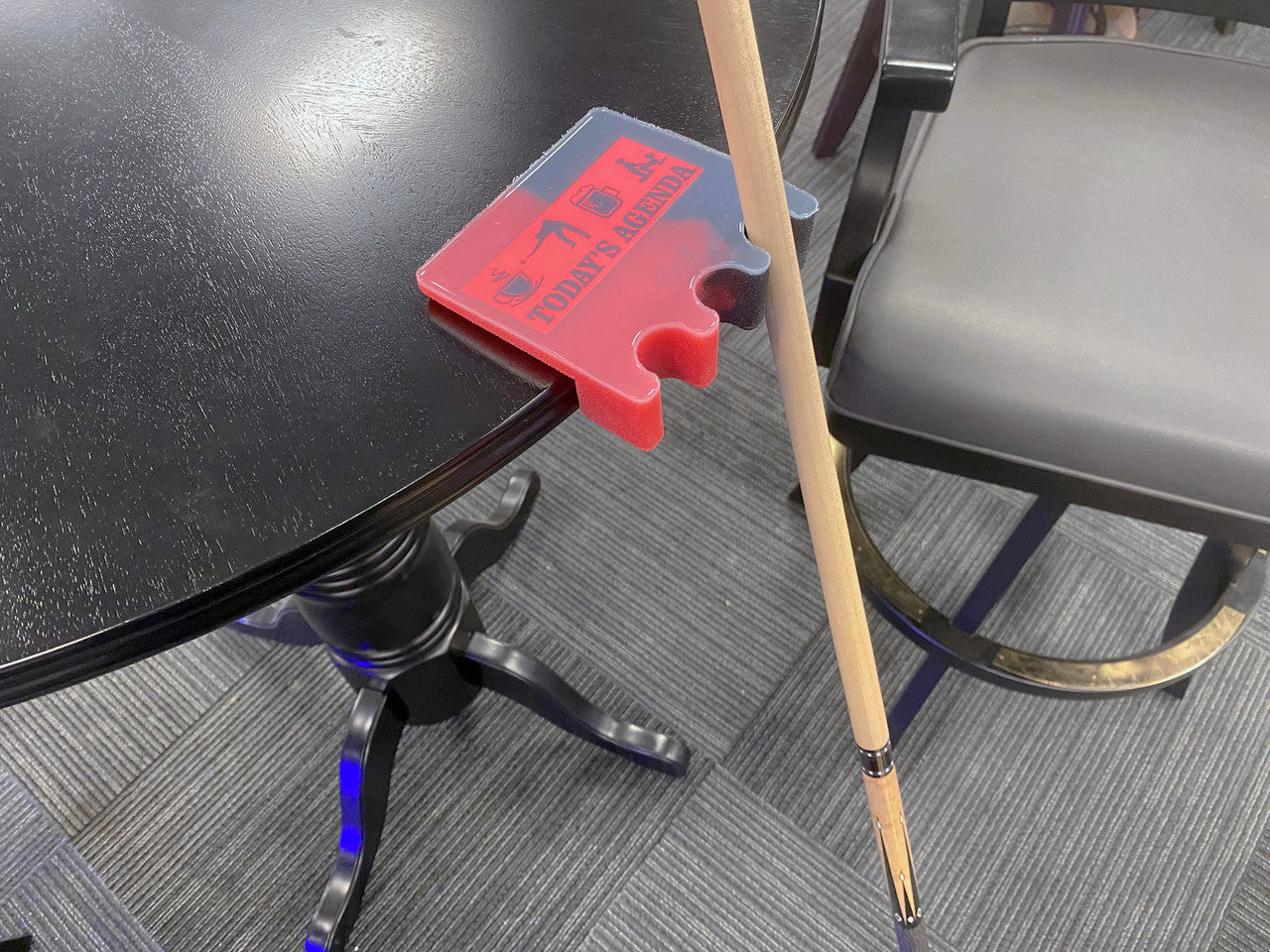 Today's Agenda 3 Cue Holder Black and Red