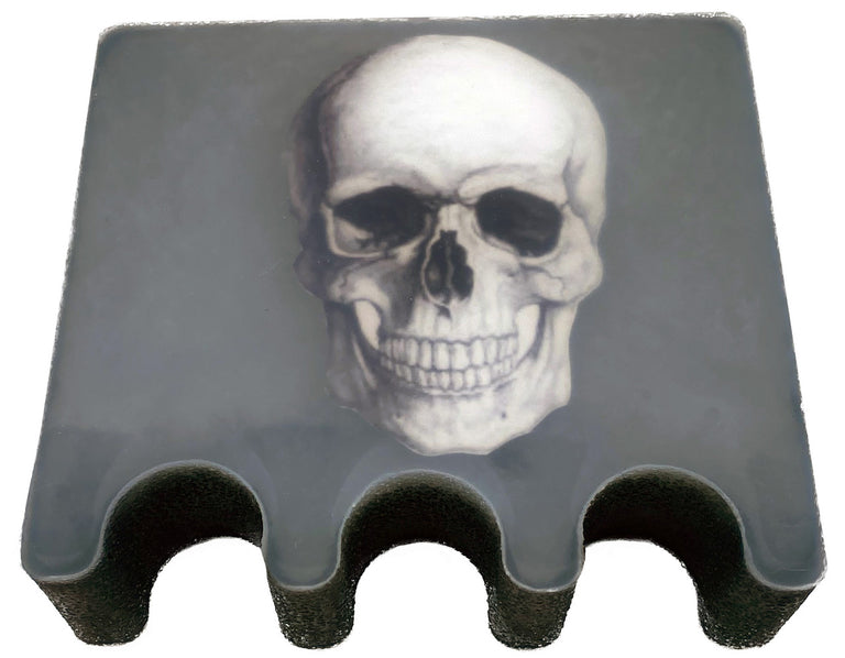 White Skull 3 Cue Holder Black and White